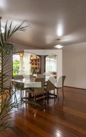 Apartamento à venda com 244m², 4 quartos e 3 vagas Apartamento à venda com 244m², 4 quartos e 3 vagasSala
