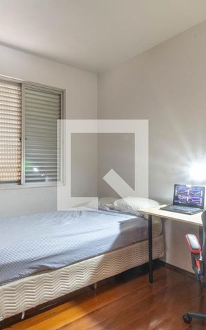 Apartamento à venda com 244m², 4 quartos e 3 vagas Apartamento à venda com 244m², 4 quartos e 3 vagasQuarto 2