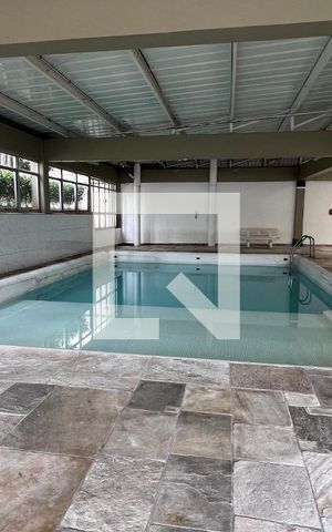 Apartamento para alugar com 180m², 3 quartos e 2 vagas Apartamento para alugar com 180m², 3 quartos e 2 vagasPiscina Coberta
