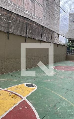 Apartamento para alugar com 180m², 3 quartos e 2 vagas Apartamento para alugar com 180m², 3 quartos e 2 vagasQuadra
