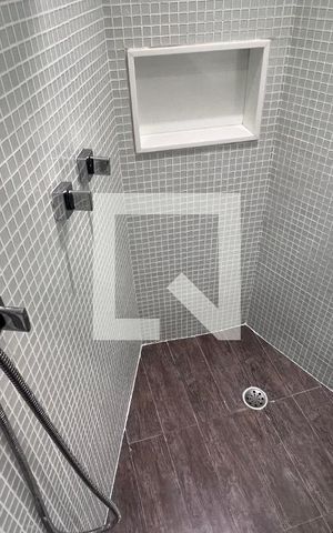 Apartamento para alugar com 180m², 3 quartos e 2 vagas Apartamento para alugar com 180m², 3 quartos e 2 vagasBanheiro