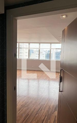 Apartamento para alugar com 180m², 3 quartos e 2 vagas Apartamento para alugar com 180m², 3 quartos e 2 vagasEntrada privativa