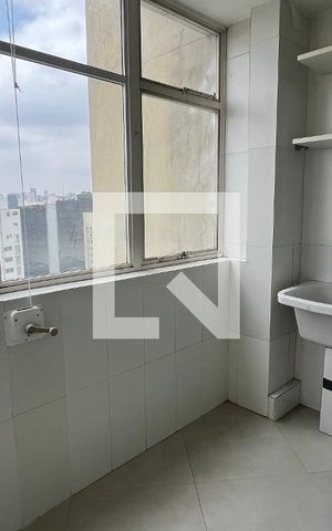 Apartamento para alugar com 180m², 3 quartos e 2 vagas Apartamento para alugar com 180m², 3 quartos e 2 vagasÁrea de Serviço