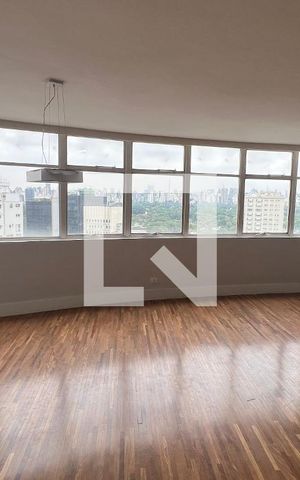 Apartamento para alugar com 180m², 3 quartos e 2 vagas Apartamento para alugar com 180m², 3 quartos e 2 vagasSala