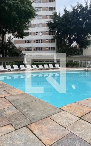 Apartamento para alugar com 180m², 3 quartos e 2 vagas Apartamento para alugar com 180m², 3 quartos e 2 vagasPiscina
