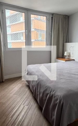 Apartamento para alugar com 180m², 3 quartos e 2 vagas Apartamento para alugar com 180m², 3 quartos e 2 vagasSuite