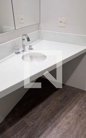 Apartamento para alugar com 180m², 3 quartos e 2 vagas Apartamento para alugar com 180m², 3 quartos e 2 vagasBanheiro
