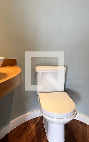 Apartamento para alugar com 180m², 3 quartos e 2 vagas Apartamento para alugar com 180m², 3 quartos e 2 vagasLavabo