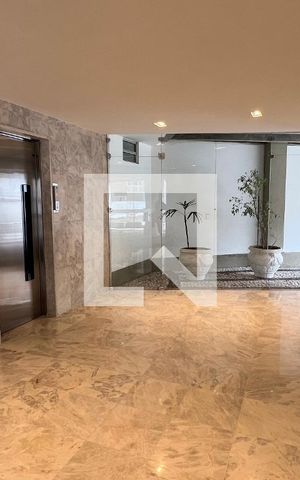 Apartamento para alugar com 180m², 3 quartos e 2 vagas Apartamento para alugar com 180m², 3 quartos e 2 vagasHall de entrada