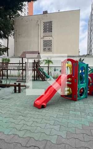 Apartamento para alugar com 180m², 3 quartos e 2 vagas Apartamento para alugar com 180m², 3 quartos e 2 vagasPlayground