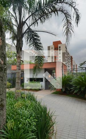 Apartamento para alugar com 44m², 2 quartos e 1 vagaFachada e portaria