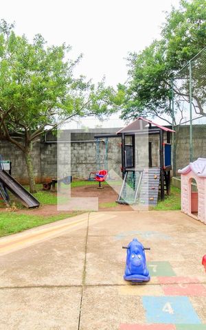 Apartamento para alugar com 47m², 2 quartos e sem vaga Apartamento para alugar com 47m², 2 quartos e sem vagaÁrea comum - Playground