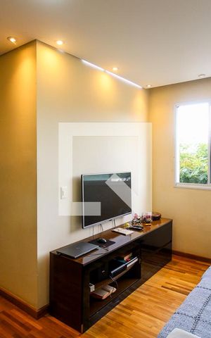 Apartamento para alugar com 47m², 2 quartos e sem vaga Apartamento para alugar com 47m², 2 quartos e sem vagaSala