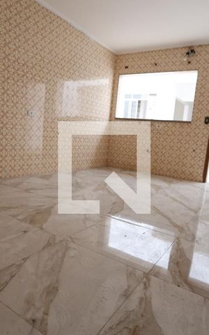 Casa à venda com 220m², 3 quartos e 3 vagas Casa à venda com 220m², 3 quartos e 3 vagasCozinha