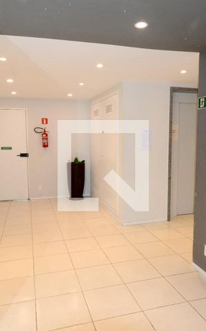 Apartamento para alugar com 36m², 2 quartos e 1 vagaHall social