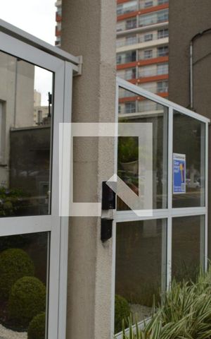 Apartamento à venda com 56m², 2 quartos e 1 vagaFachada e portaria
