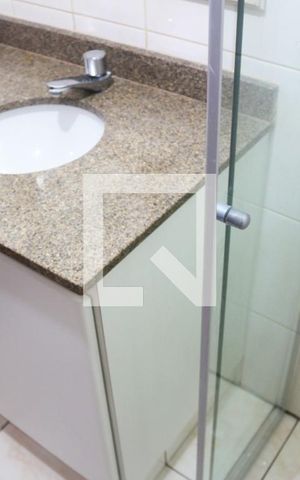 Apartamento para alugar com 75m², 2 quartos e 2 vagasBanheiro 1