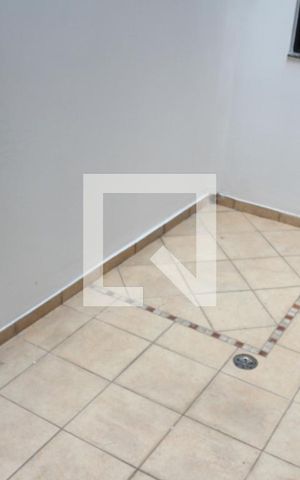 Apartamento para alugar com 75m², 2 quartos e 2 vagasQuintal