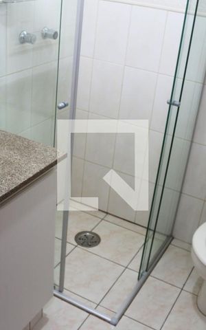 Apartamento para alugar com 75m², 2 quartos e 2 vagasBanheiro 1