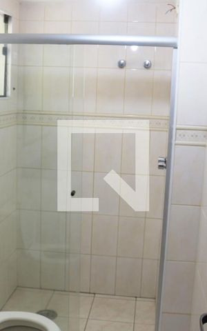 Apartamento para alugar com 75m², 2 quartos e 2 vagasBanheiro da Suíte
