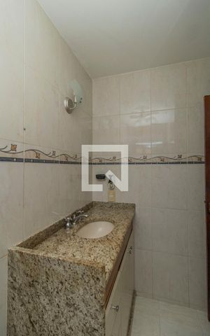 Apartamento à venda com 69m², 3 quartos e 1 vaga Apartamento à venda com 69m², 3 quartos e 1 vagaBanheiro