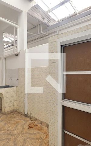 Apartamento para alugar com 76m², 2 quartos e 1 vagaÁrea de Serviço