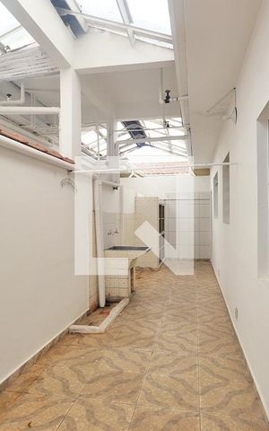 Apartamento para alugar com 76m², 2 quartos e 1 vagaÁrea de Serviço