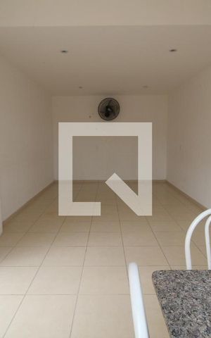 Apartamento para alugar com 56m², 2 quartos e 2 vagasÁrea comum - Salão de festas