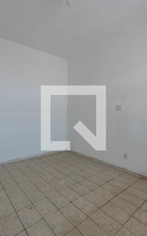 Casa para alugar com 262m², 5 quartos e 6 vagas Casa para alugar com 262m², 5 quartos e 6 vagasQuarto