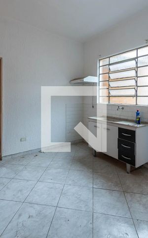 Casa para alugar com 262m², 5 quartos e 6 vagas Casa para alugar com 262m², 5 quartos e 6 vagasCozinha