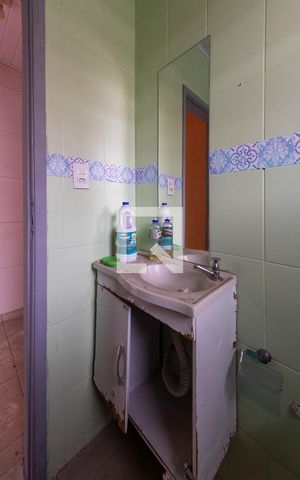 Casa para alugar com 262m², 5 quartos e 6 vagas Casa para alugar com 262m², 5 quartos e 6 vagasBanheiro