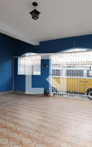 Casa para alugar com 300m², 2 quartos e 2 vagasGaragem