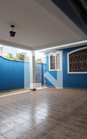 Casa para alugar com 300m², 2 quartos e 2 vagasGaragem