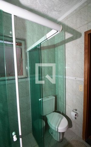 Casa à venda com 180m², 3 quartos e 4 vagasBanheiro Social