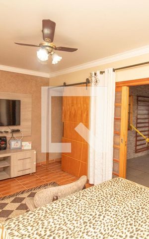 Casa à venda com 180m², 3 quartos e 4 vagasSuíte Master
