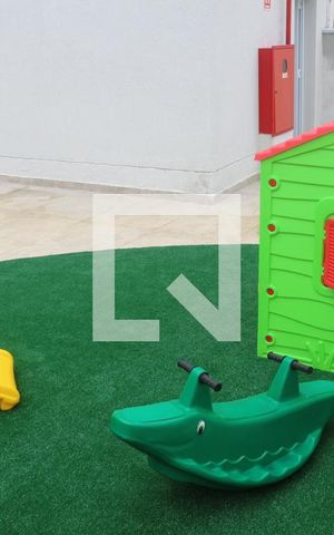 Apartamento para alugar com 70m², 2 quartos e 1 vagaÁrea comum - Playground