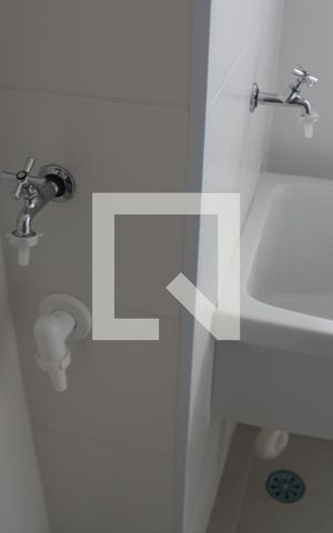 Apartamento para alugar com 70m², 2 quartos e 1 vagaÁrea de Serviço