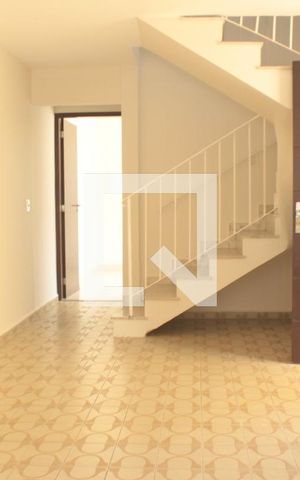 Casa à venda com 180m², 4 quartos e 2 vagasSala