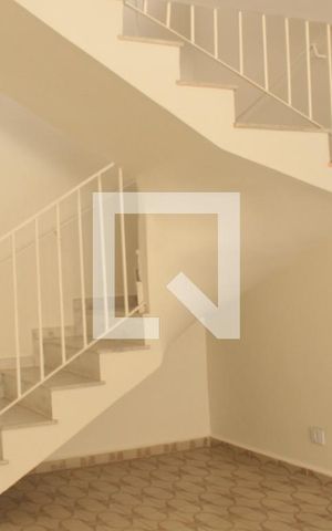 Casa à venda com 180m², 4 quartos e 2 vagasSala