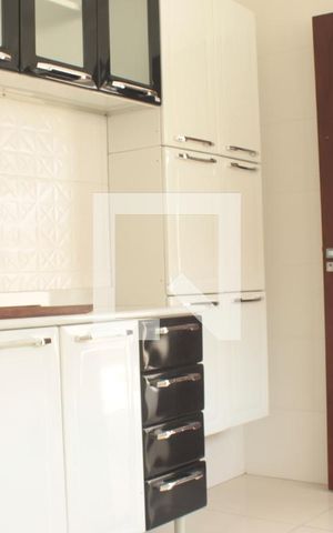 Casa à venda com 180m², 4 quartos e 2 vagasCozinha