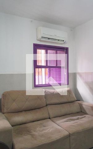 Casa à venda com 250m², 4 quartos e 2 vagasSala
