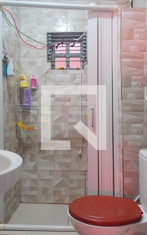 Casa à venda com 250m², 4 quartos e 2 vagasBanheiro 2