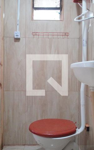 Casa à venda com 250m², 4 quartos e 2 vagasBanheiro 1