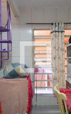 Casa à venda com 250m², 4 quartos e 2 vagascozinha 2