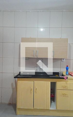 Casa à venda com 250m², 4 quartos e 2 vagascozinha 2
