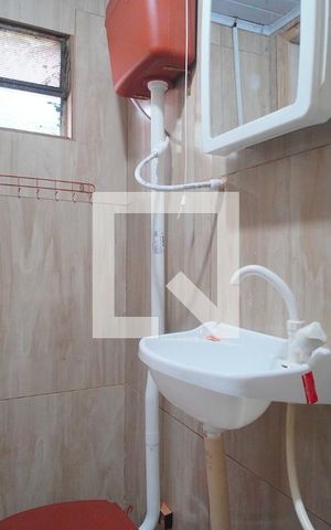 Casa à venda com 250m², 4 quartos e 2 vagasBanheiro 1