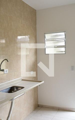 Casa para alugar com 55m², 1 quarto e sem vagaCozinha e Área de Serviço