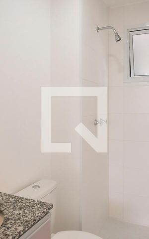 Apartamento para alugar com 68m², 2 quartos e 2 vagasBanheiro 