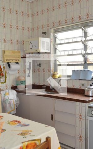 Casa à venda com 133m², 3 quartos e 1 vagaCozinha