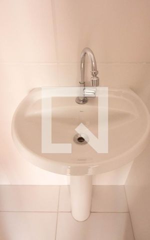 Apartamento à venda com 34m², 2 quartos e sem vaga Apartamento à venda com 34m², 2 quartos e sem vagaBanheiro